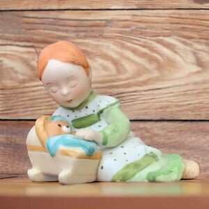 VTG HOLLY HOBBIE figurine 